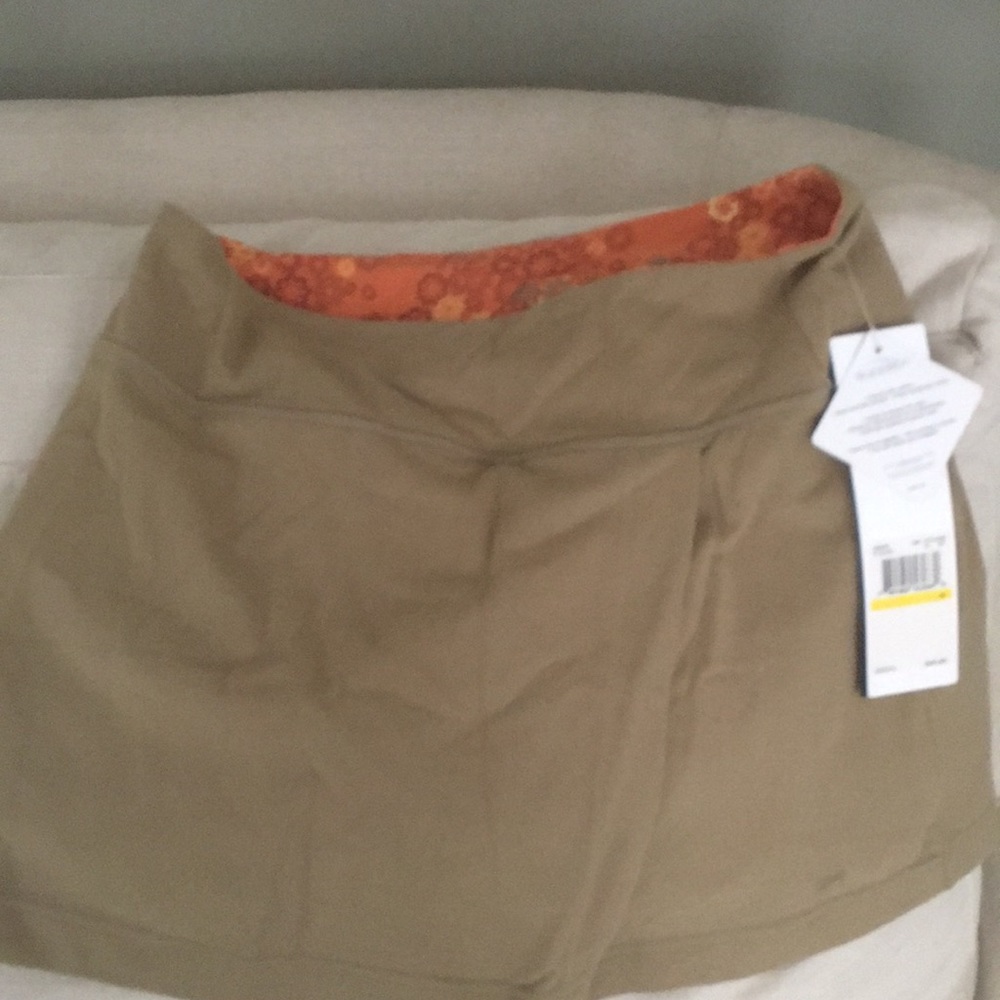Fila tennis skirt.โ NWT. 60 retail.
